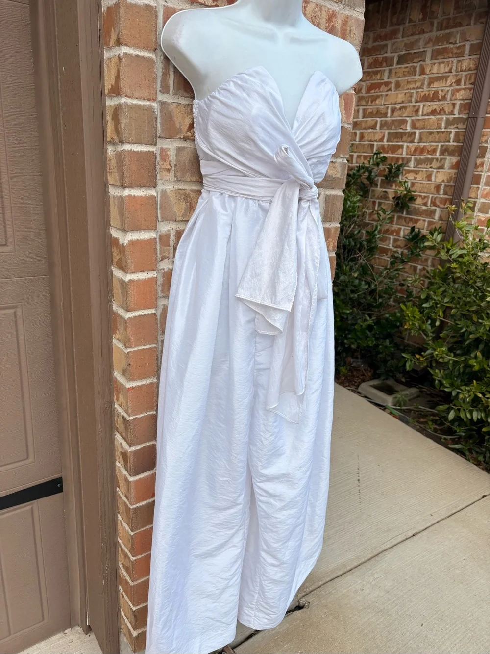 Free People Jade White Strapless Tie-Waist Wide-Leg Jumpsuit size Small - Picture 3 of 9